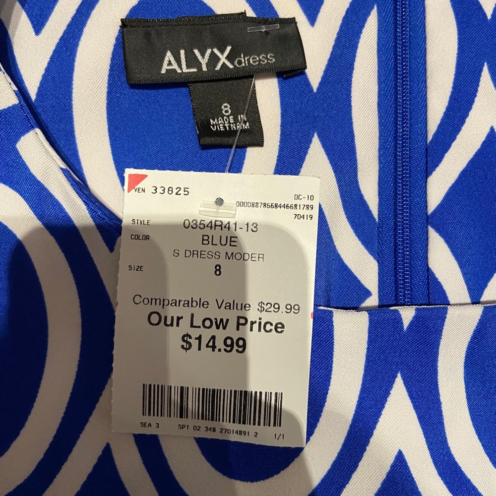 DRESS - Picture 2 of 3